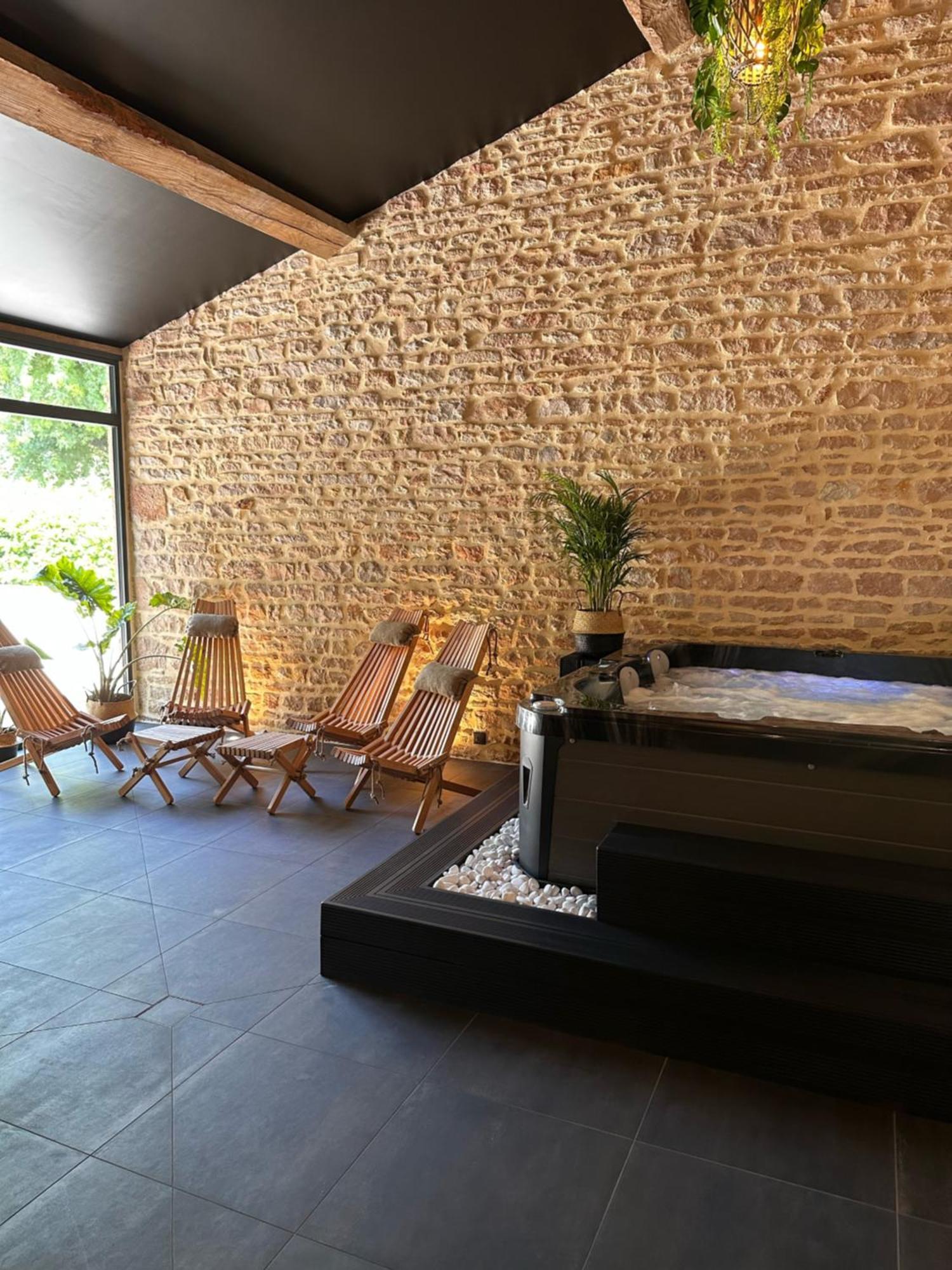 Le Gite Du Carge D'Arlay Charnay-lès-Mâcon Extérieur photo