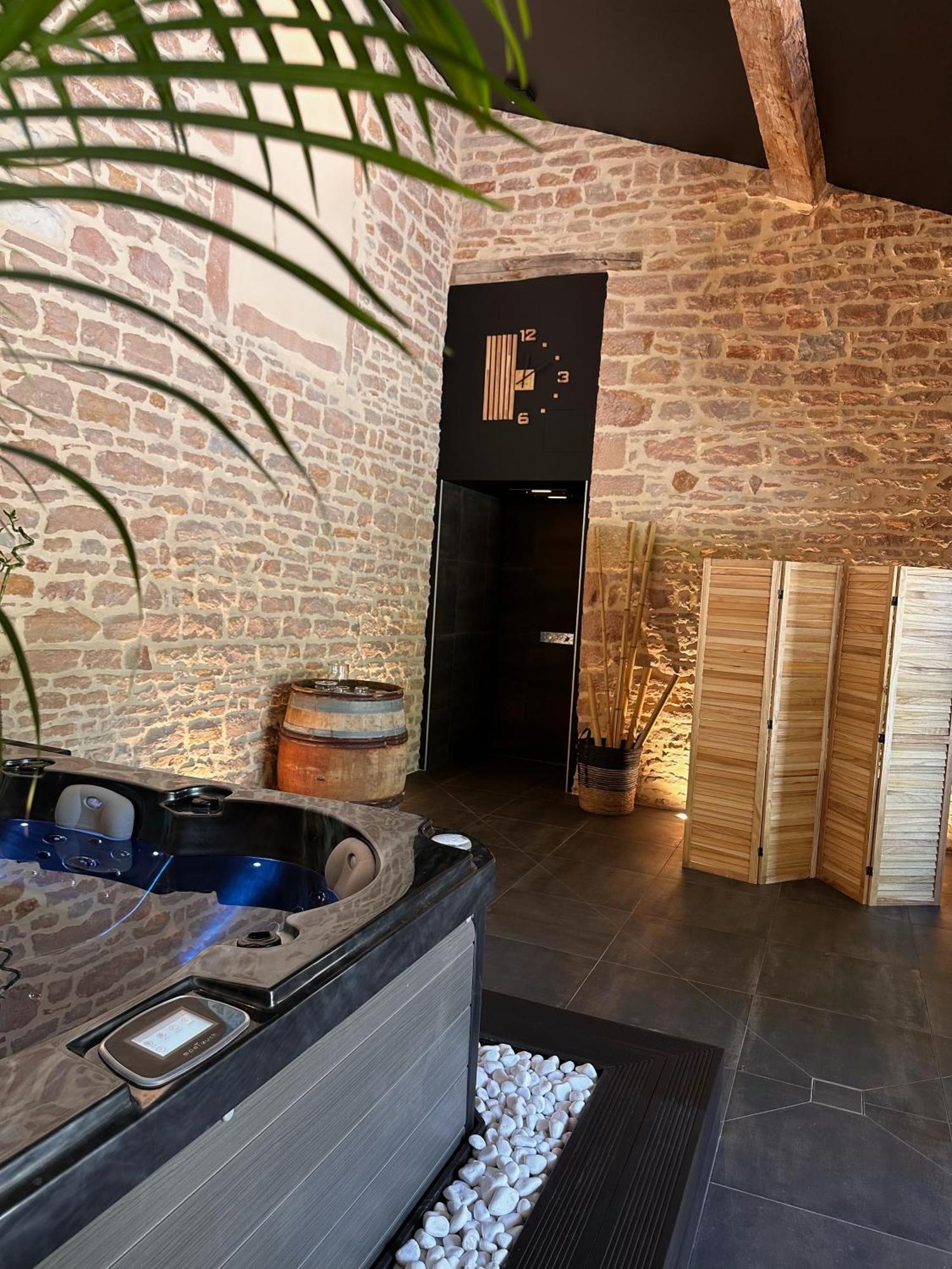 Le Gite Du Carge D'Arlay Charnay-lès-Mâcon Extérieur photo